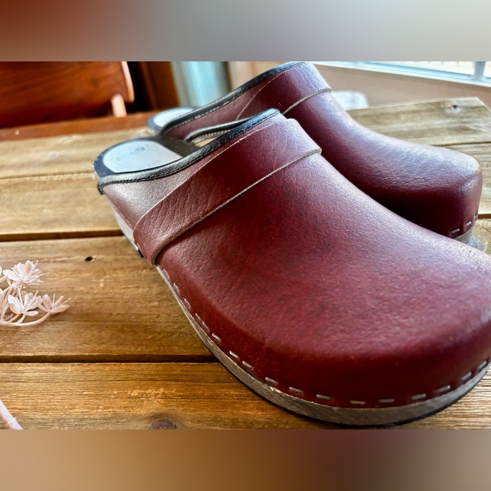 Burgundy Leather Clogs